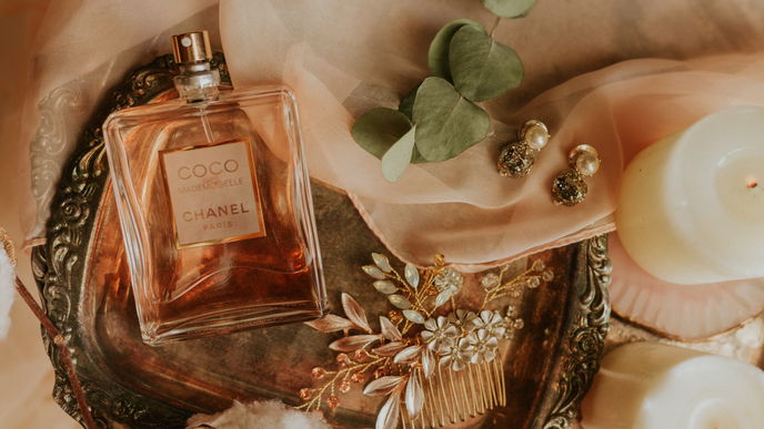 Frühling, wie das duftet! 5 Parfums, an denen du jetzt nicht vorbeikommst