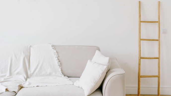 Bye weiße Wand! Mit dieser DIY-Wanddeko hebst du deine Wohnung auf das nächste Level