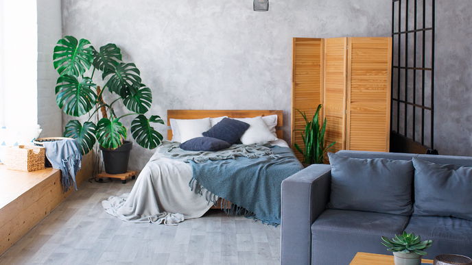 Mini-Wohnung ohne Schlafzimmer? Mit diesen Interior-Tipps wird deine Schlafecke gemütlich und stylisch