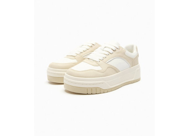 Sneaker