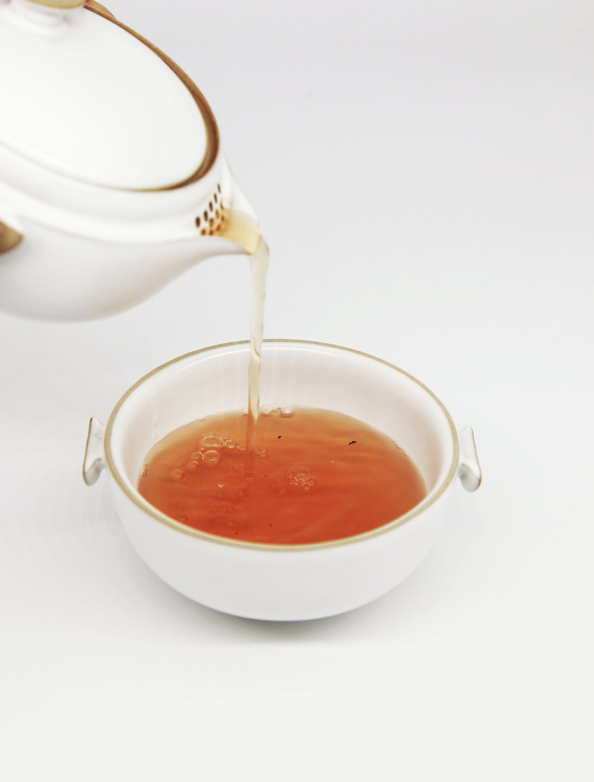 Tee in Tasse
