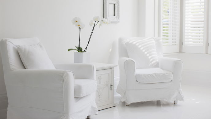 All white everything: So klappt Wohnen ganz in Weiß in 3 Schritten