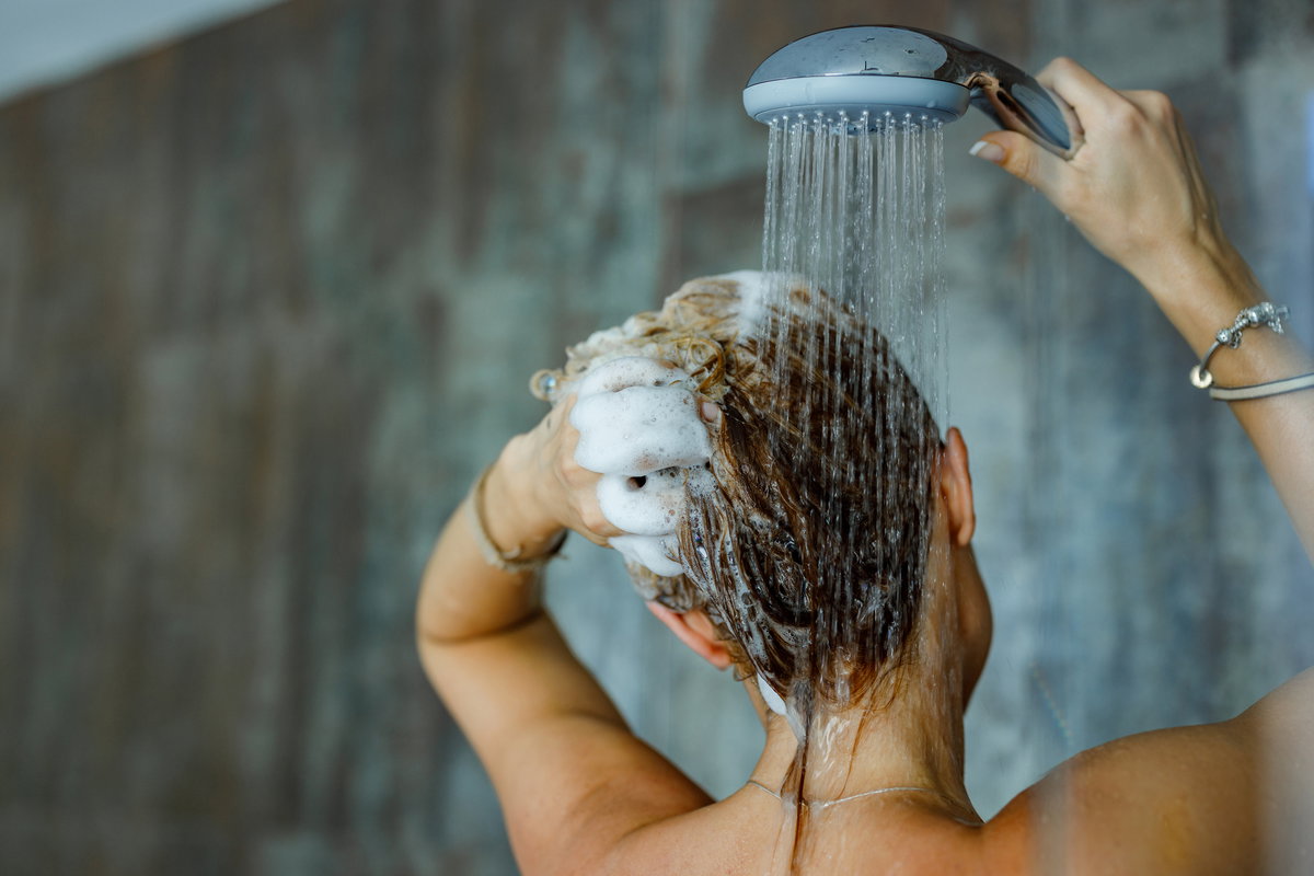 Haare waschen