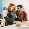 Beziehung am Arbeitsplatz: No-Go oder erlaubt? Diese Regeln solltest du beachten