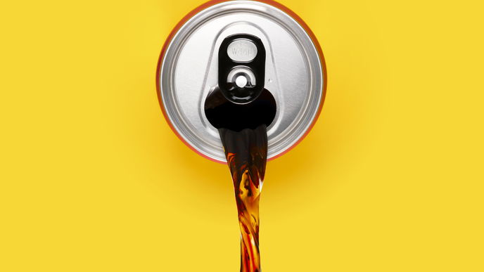 Unentdeckter Haushaltshelfer: Das passiert, wenn du Cola in die Toilette kippst