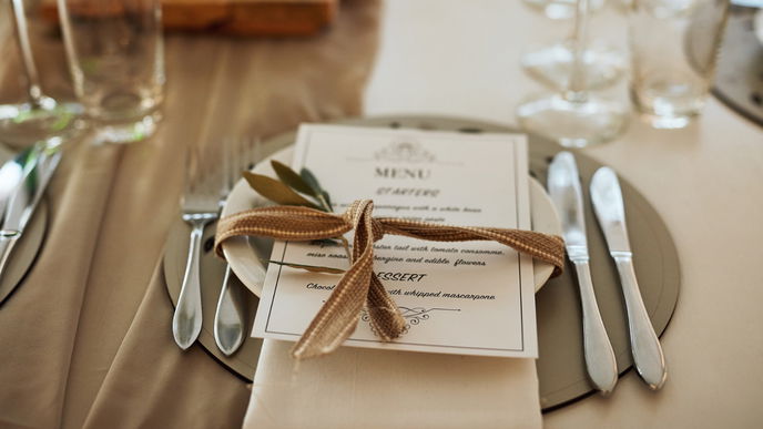 Menükarten für die Hochzeit: Kreative Ideen und die schönsten Designs