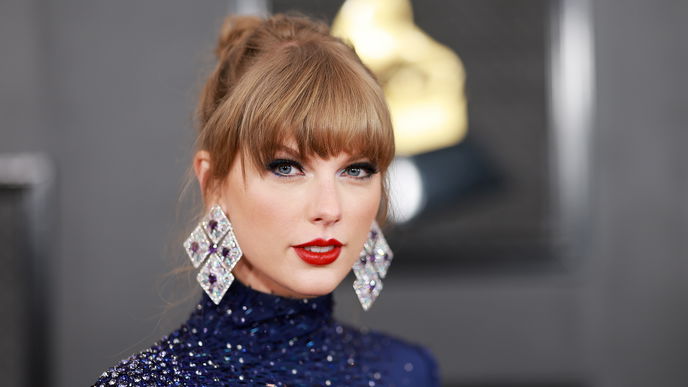 Kein Pony, kein Problem: Mit diesen 5 Hairstyles lässt du deine Bangs problemlos verschwinden