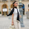 Comeback des Mini-Schals! So stylst du den "Skinny Scarf" diesen Frühling