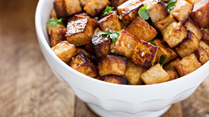 So lecker! Mit diesen 3 Rezepten kannst du Tofu marinieren
