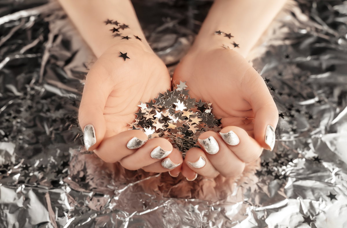 Velvet Star Nails
