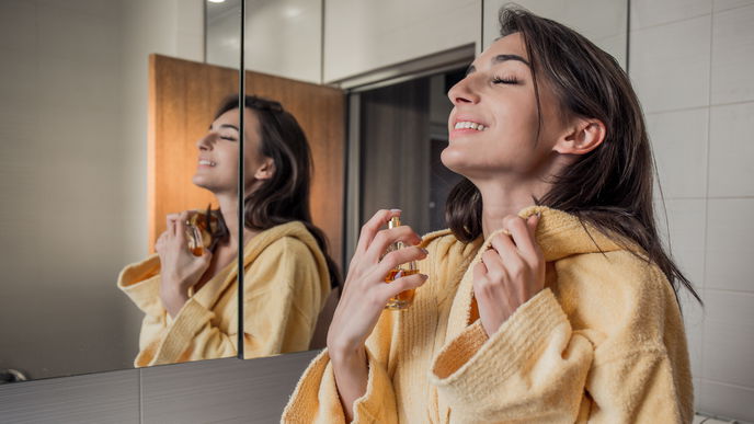 So soll der neue Trend "Perfume Regression" Stress lindern