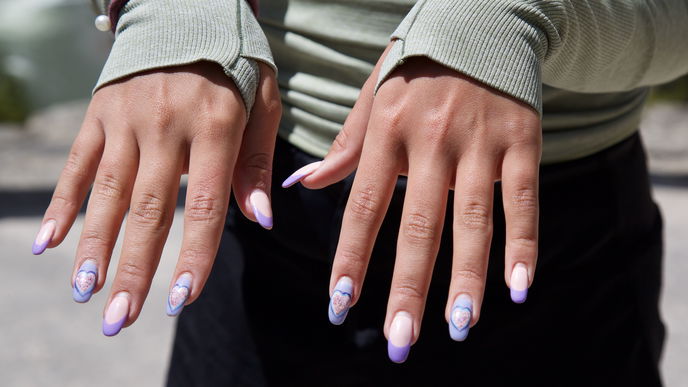 Mit diesen 4 Tipps halten Press On Nails viel länger