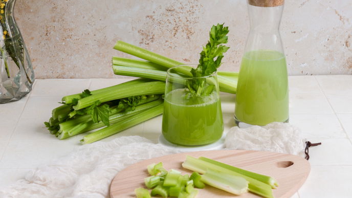 Wie wirkt Selleriesaft? Alle Infos zum Superjuice und die besten Rezepte