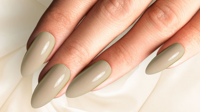 Sommer-Trend 2023: Von den "Iced Matcha Nails" können wir nicht genug bekommen