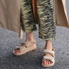 Schuh-Trends 2023: Diese cremeweißen Sandalen zaubern kleinen Frauen endlos lange Beine im Sommer
