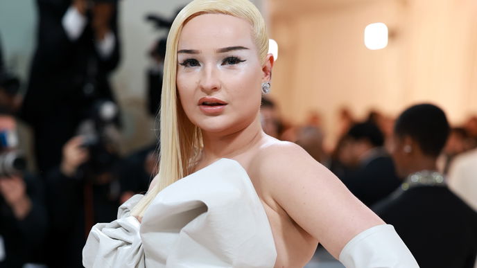 Kim Petras: So sah die Sängerin früher aus