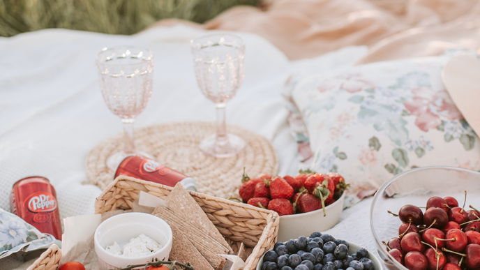 TikTok-Trend: Diesen einfachen Picknick-Hack musst du unbedingt ausprobieren