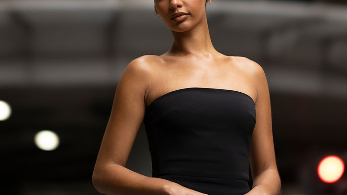 Dieses H&M-Kleid für unter 25 Euro geht uns nicht mehr aus dem Kopf