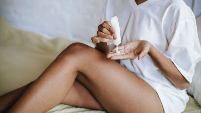 Drogerie 2023: Diese Bodylotion sorgt für den perfekten Glanz auf der Haut