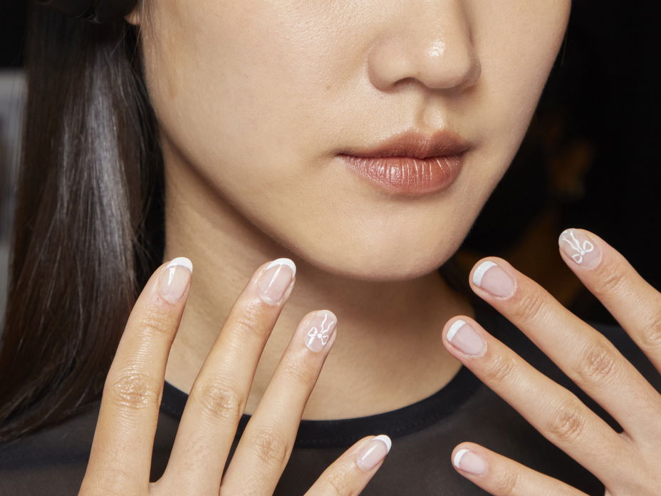 Nagel-Trend 2023: Das perfekte Design für den Sommer