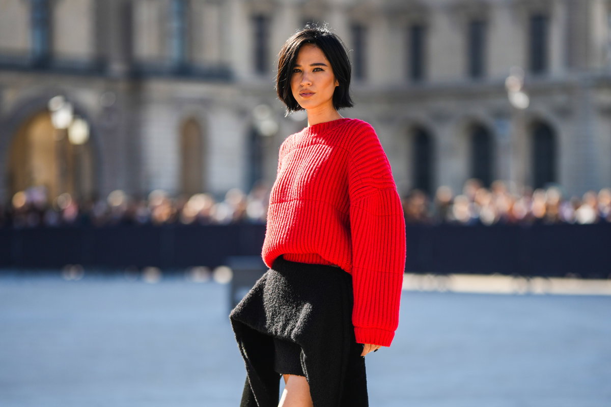 Ein großes Comeback feiert der "Beckham Bob". Was den Schnitt so besonders macht? Er schenkt extra viel Volumen und gibt uns 90s-Vibes.