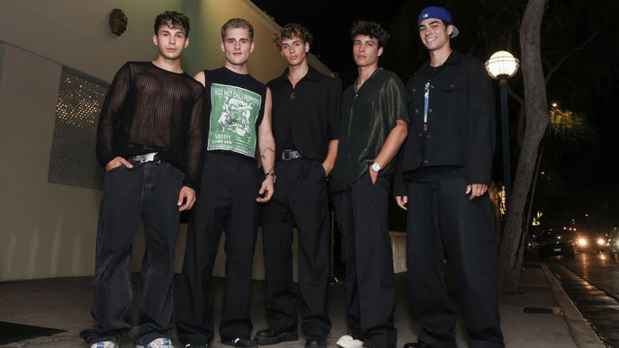 Die Elevator Boys im Interview: Die TikTok-Stars über ihre erste Single "Runaway"