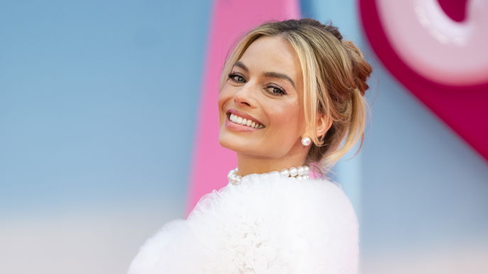 Mit der “Barbie-Diät” hat Margot Robbie sich in Topform gebracht – das steckt dahinter