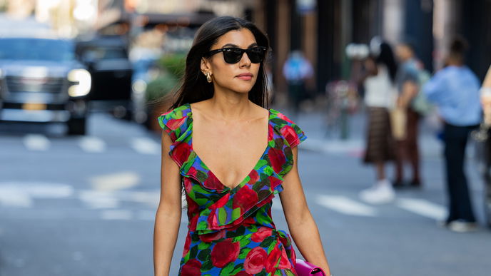 Dieser Kleider-Trend von der New York Fashion Week setzt deine Silhouette toll in Szene