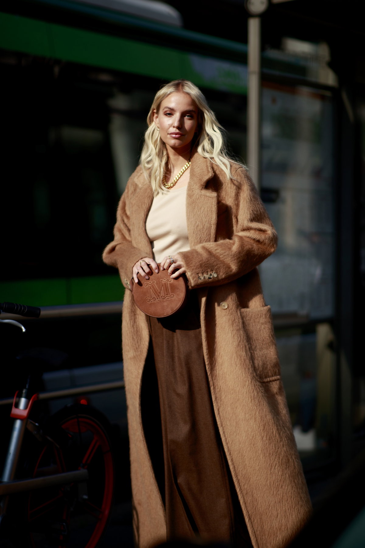 "Vanilla Chai Blonde" wird mit einer natürlichen Balayage-Technik gefärbt.