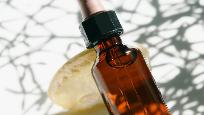 Beauty-Öl: Die besten Produkte und worauf du bei der Anwendung achten solltest