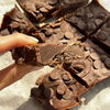 Raw Fudge Brownies: So gelingt dir das Rezept ganz ohne Backen