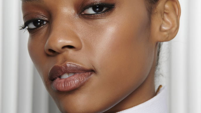 Diese angesagte Lippenstiftfarbe tragen alle im Winter