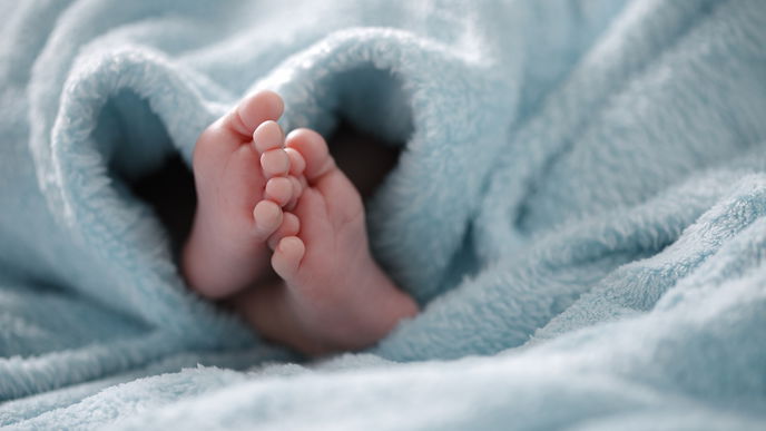 Junge oder Mädchen? Diese Babynamen sind 2024 im Trend