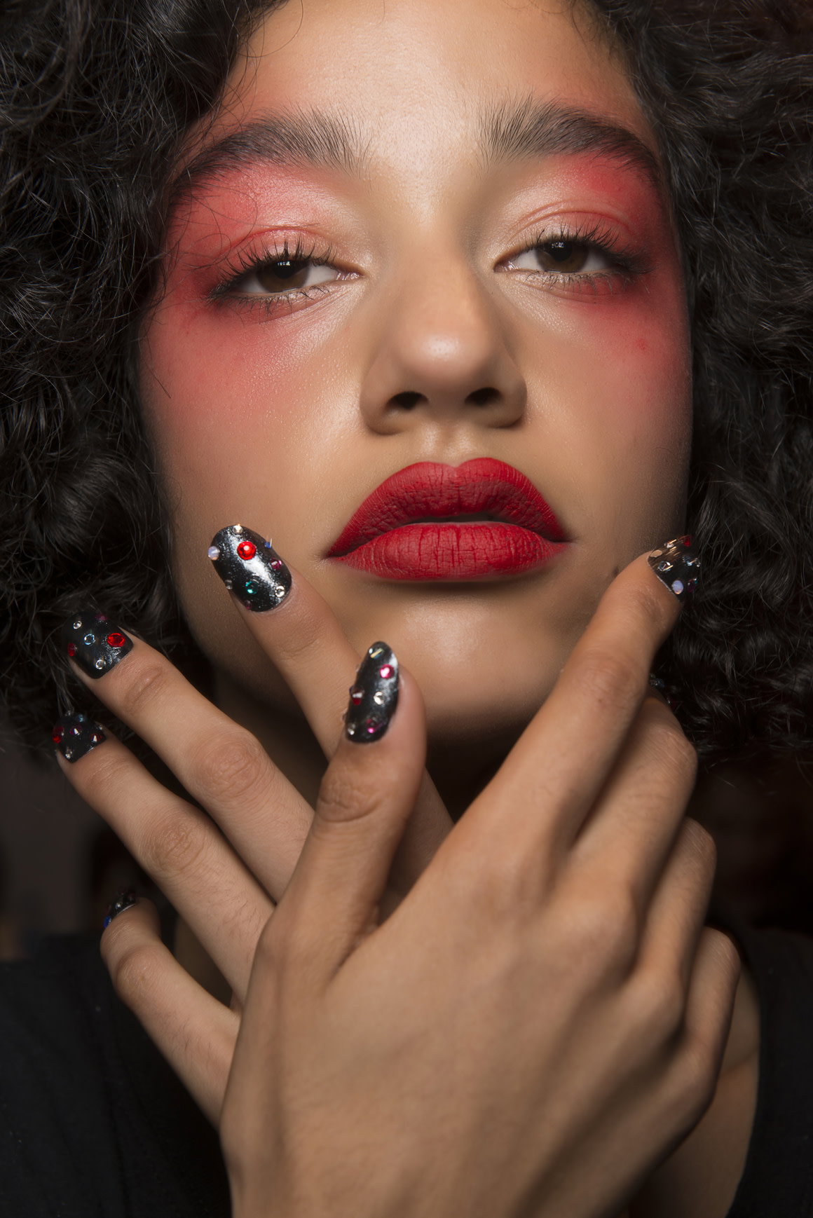 Die Weihnachtszeit rückt näher und wir planen bereits unsere passenden Nail-Designs.