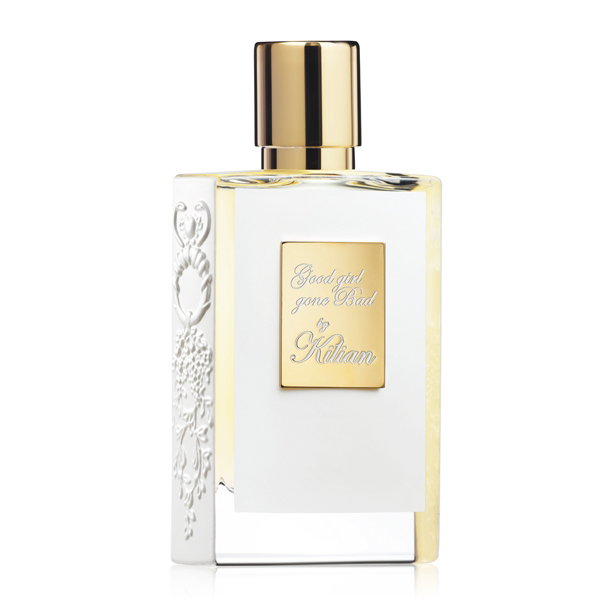 Ein Duft für den besonderen Anlass: Unser aktueller Favorit ist das Eau de Parfum "Good girl gone Bad" von Kilian Paris – der perfekt für heiße Party-Abende ist. Wie der Name schon verrät, soll das Parfum unschuldig und sinnig zugleich sein – Orangenblüten, Mairosen und Osmanthus treffen auf Tuberose, Jasmin und Narzisse und ergeben eine einzigartige und luxuriöse Mischung. Das Beste? Der Duft verändert sich auf der Haut und wird durch die Wärme des eigenen Körpers intensiviert. Bei Douglas kannst du ihn dir für ca. 204 Euro sichern.