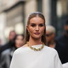 Elegante "Chai Latte French Nails" machen wir Rosie Huntington-Whiteley direkt nach