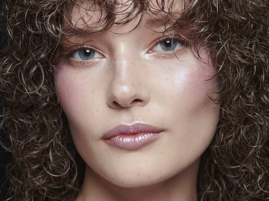 "Frosted Lips" sind der Eisprinzessinnen-Look für die Festtage