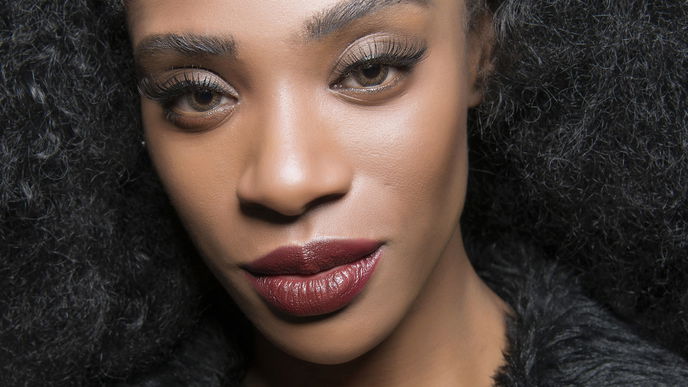 So sinnlich ist der neue Make-up-Trend "Vamp Beauty"