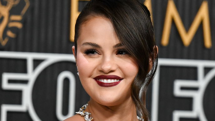 Emmys 2024: Mit dieser 15-Euro Bürste hat Selena Gomez ihre Haare gestylt