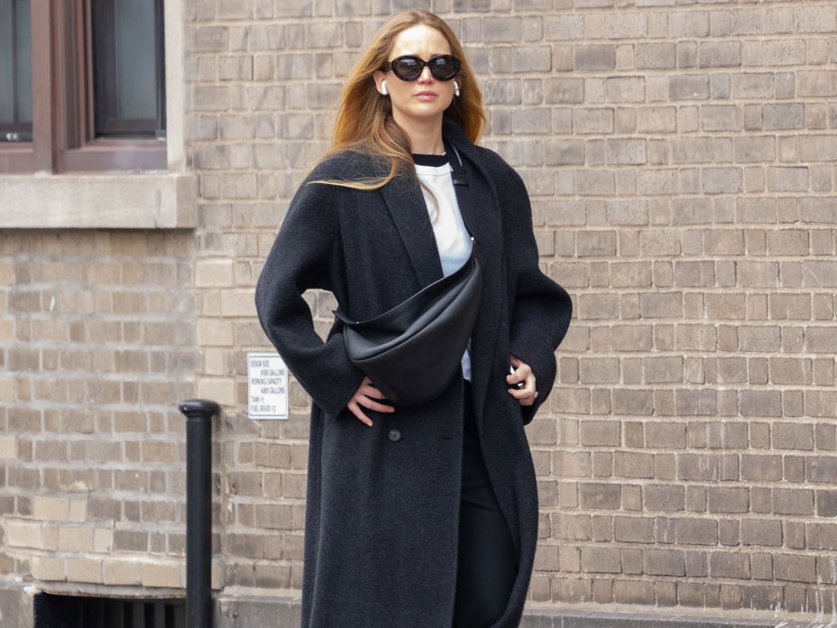 Jennifer Lawrence Streetstyle Look