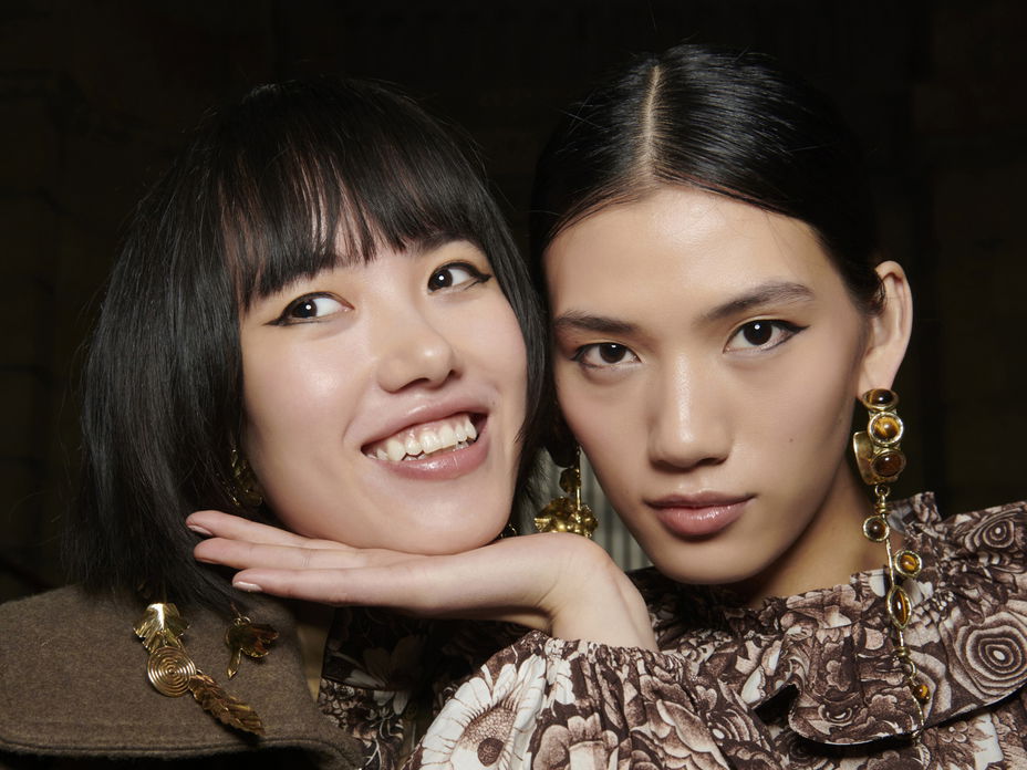 Statt Schneckenschleim: Dieser K-Beauty-Wirkstoff revolutioniert jetzt unsere Hautpflege