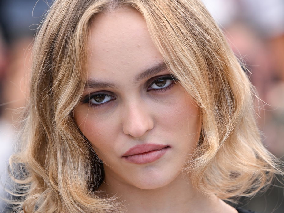 "Sleepy Eyes": Dadurch zeichnet sich der Make-up-Trend aus