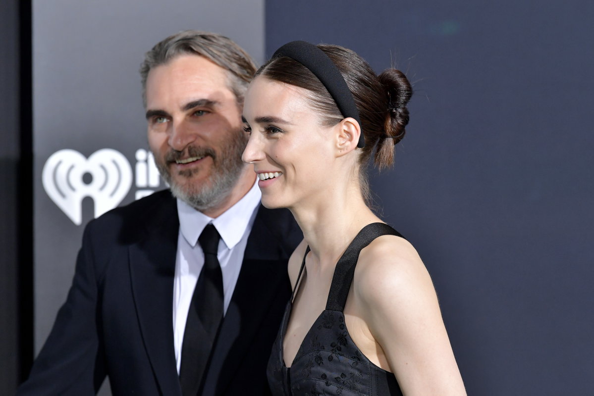 Rooney Mara und Joaquin Phoenix