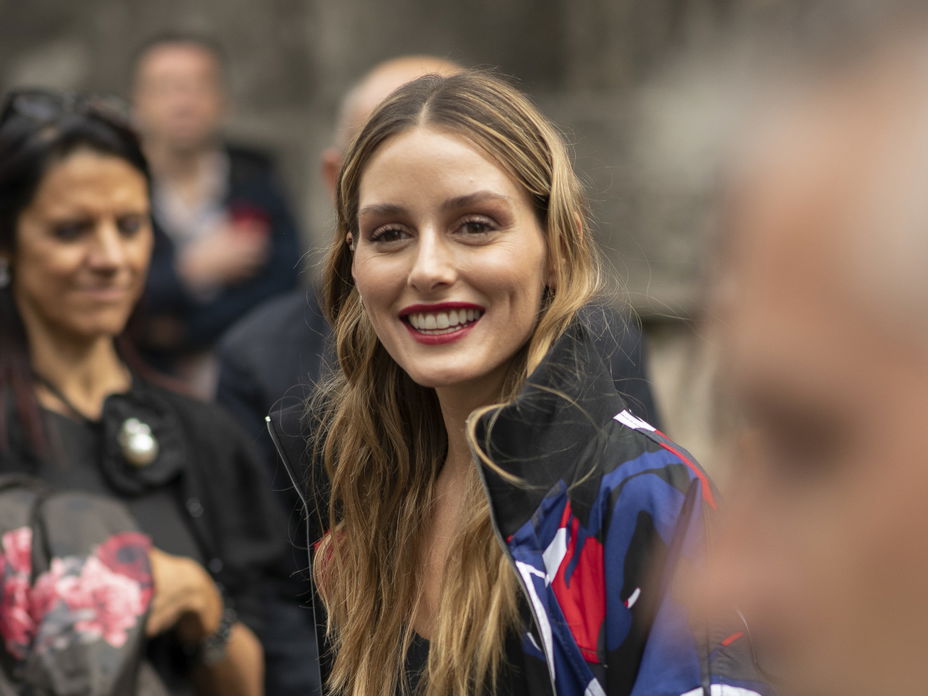 Olivia Palermo mit blondem Haar