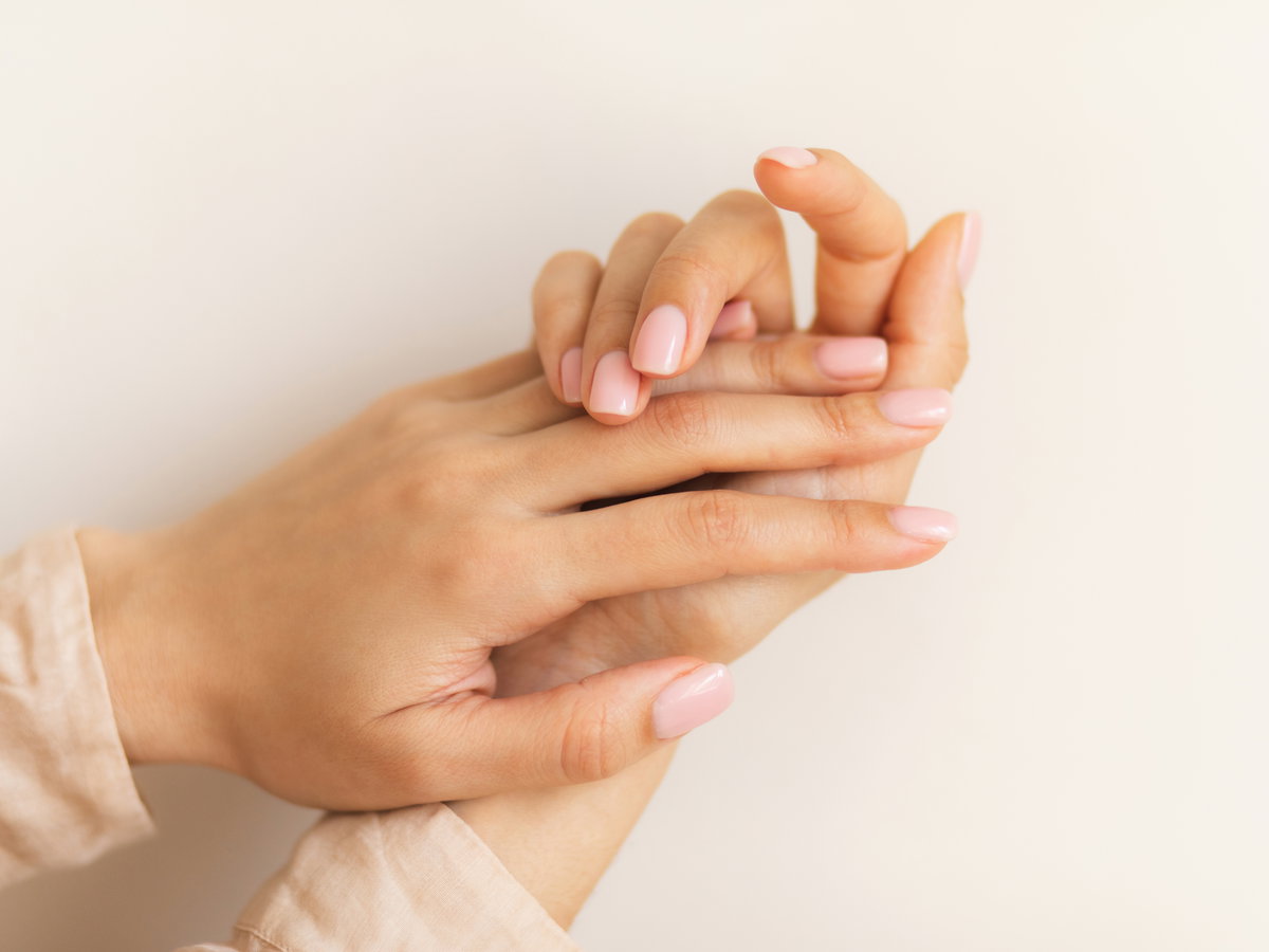 BB Cream Nails: Gepflegte Nägel mit Nagellack