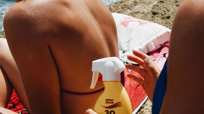 Unterschied Sonnenmilch und Sonnencreme: Alle wichtigen Infos