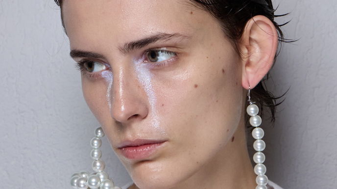 Das Frosty Make-up versüßt Beauty-Fans die Winterzeit