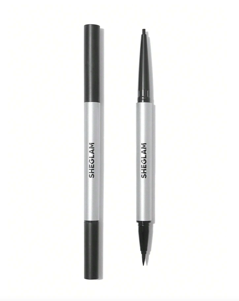 Der perfekte Lidstrich in 3 Sekunden gelingt mit dem Dual Eyeliner von Sheglam (für ca. 4 Euro) . Die Doppelspitze (Gel oder Liquid) ist der wahre Gamechanger bei diesem Produkt! Dank seiner japanischen Faserspitze gelingt die Flüssigkeitsabgabe mühelos. Zudem ist die Farbe intensiv, wasserfest und verschmiert nicht. Das Beste: Der Eyeliner verwöhnt die Haut gleichzeitig mit feuchtigkeitsspendenden Pflanzenextrakten.