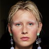 Der Beauty-Trend "Power Pastels" raubt uns im Winter 2024 den Atem