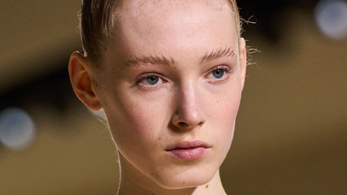 Natürlich schön: Das "Märchen-Make-up" ist der überraschende Beauty-Trend 2025